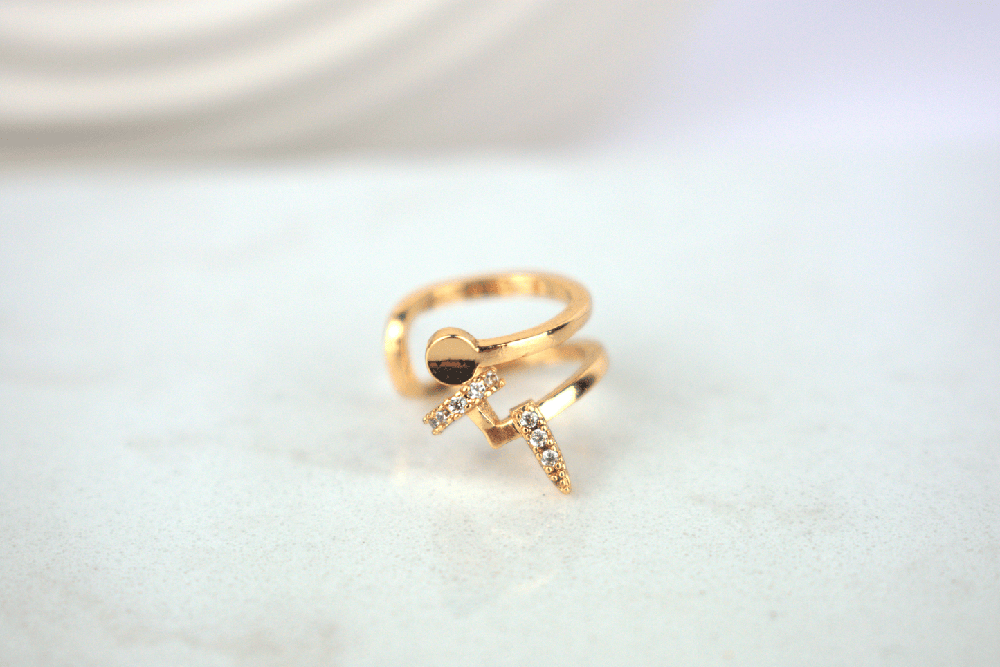 Whirl Earcuff